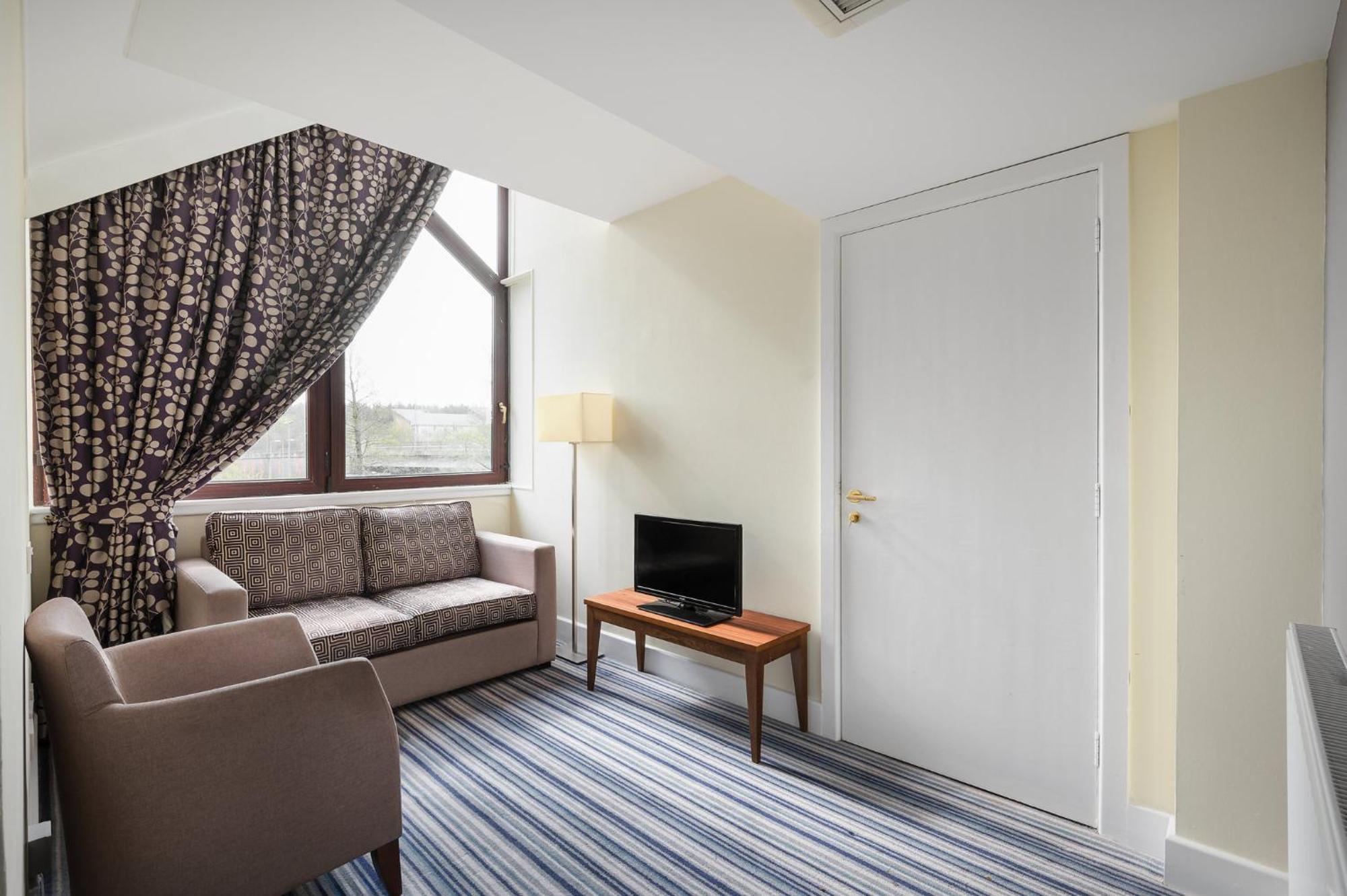 Glasgow - By Ihg Hotel 4*